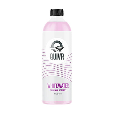QUIVR Whitewater 32oz bottle on a white background.